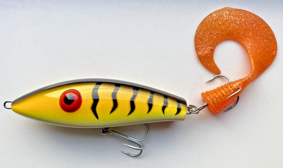 Zalt Zam Z Tail Medium Yellow Perch (38) Jerktail Jerkbait Wobbler Hecht Köder - Bild 1 von 4