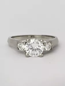 SCOTT KAY PLATINUM 3 STONE ENGAGEMENT RING SIZE 6.5 - Picture 1 of 5