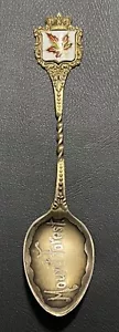 "Cuchara de recuerdo Mount Forest de 4,25"" con monograma en tono de plata de ley 925" - Imagen 1 de 6