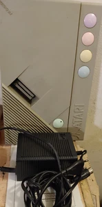 Ordenador Atari XE Games System Atari 8 bits + fuente de alimentación/cable de TV works - Imagen 1 de 4