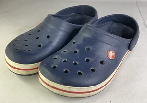 Jibbitz bt Crocs Navy Blue Striped Clogs Shoe Size Mens 6 Womens 8 - Picture 1 of 6