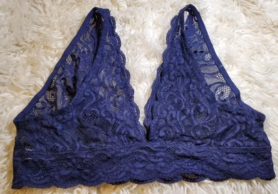 SEXY LILY OF FRANCE NAVY BLUE ALL LACE UNPADDED NO WIRE HALTER STYLE BRA SIZE XL - Image 1 of 4
