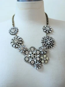 J Crew Strass Blume hell Statement Urlaub Halskette - Bild 1 von 6