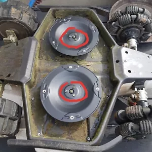 6x Schrauben für Messerteller LUBA AWD + YUKA Mähroboter Mammotion Rasenroboter - Bild 1 von 3