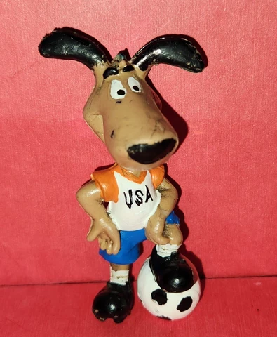FIFA WORLD CUP USA 1994 vintage STRIKER MASCOT figure PVC  RARE toy Argentina Cover