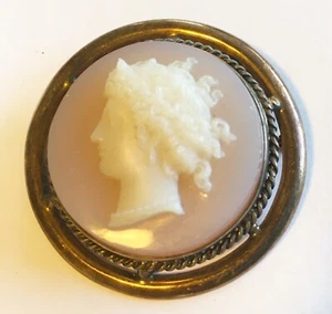 Pasador de cameo de piedra dura victoriano antiguo de 14 k - Imagen 1 de 6