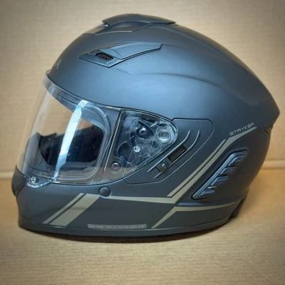(L) Capacete de motocicleta Sena Stryker preto fosco Bluetooth ((viseira arranhada)) - Imagem 1 de 4