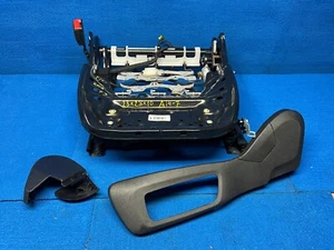 2018 -2020 BMW X3 G01 FRONT LEFT DRIVER SEAT LOWER TRACK FRAME W/ MOTORS OEM - Foto 1 di 24