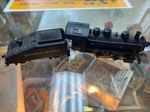 HO Mantua Vintage Diecast Pennsylvania 0-6-0 Loco & Slope Back Tender - Picture 1 of 9