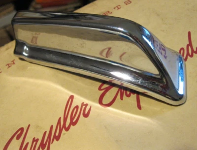 Nuevo de Lote Antiguo Mopar 1956 Dodge Tapa de Barra de Parrilla Derecha, 1655344 Foto 1 de 3