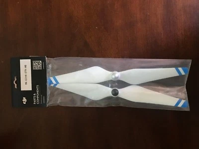 DJI E310 9450 Rotor Thrust Boosted Version Self Tightening White W/ Blue Stripes - Image 1 of 3
