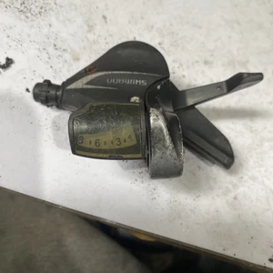 Shimano SL-M360 3x8 Speed Trigger Shifter Set 22.2mm - Universal Bicycle - Picture 1 of 7