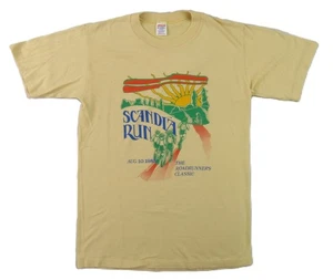 Vintage 1985 USA Erwachsene XS S gelb Scandia Run Roadrunners Einzelnaht T-Shirt Top - Bild 1 von 4