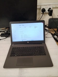 Laptop HP 240 G6 Core i5-7200U 2.50GHz 8GB Ram 256GB SSD Windows 11 - Afbeelding 1 van 6
