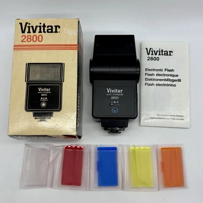 Vivitar 2800 Auto Thyristor Electronic Flash With Box Color Filter Set & Manual - Image 1 of 4