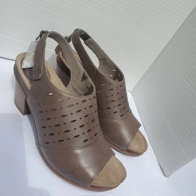 Sandálias Berrie femininas ABEO BIO system marrom novas com pequenas falhas sem caixa tamanho 6N  - Imagem 1 de 4