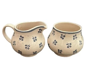Crema y azucarero con tapa Johnson Brothers Laura Ashley azul PETITE FLEUR - Imagen 1 de 10