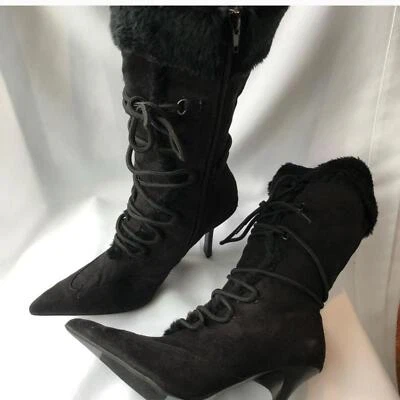 Botas vintage Y2K bruja punta punta negra gamuza y piel sintética ribete  Foto 1 de 4