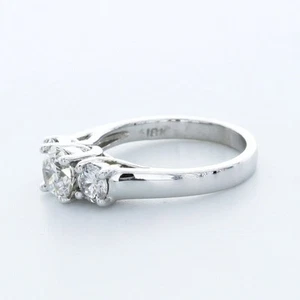 1.36ct G/VS2 Round Natural Certified Diamonds White Gold Classic 3-Stone Ring - Picture 1 of 2
