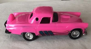 Vintage TootsieToy Plastic Neon Pink 1956 Ford Thunderbird *** Free Shipping *** - Picture 1 of 12