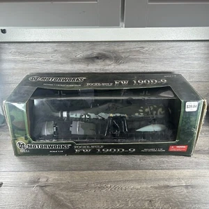 1:18 Motorworks Focke-Wulf FW 190D-9 Ultimate Soldier seconda guerra mondiale combattente tedesco - Foto 1 di 16