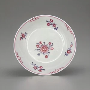 Antique English Georgian New Hall Porcelain Tea Saucer in Pink/Mulberry c. 1810 - Picture 1 of 3