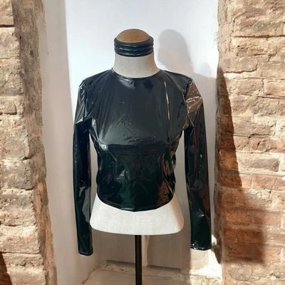Alice and Olivia Delaunay Vegan Black Patent Leather Long-sleeve Top sz S   $175 - Image 1 of 4
