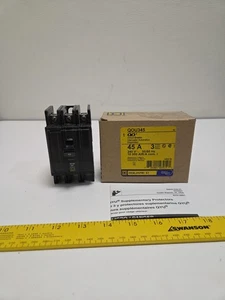 Disyuntor Square D QOU345 45 amperios 3 polos 240 V QO - Imagen 1 de 6