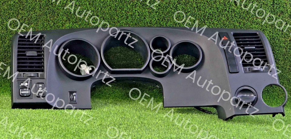 Panel de instrumentos de tablero Toyota Tundra Sequoia 2007-2017 bisel negro mate OEM usado Foto 1 de 4