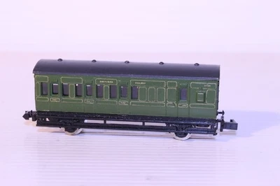 Extremo de freno de autobús Farish de 4 ruedas calibre N Southern Railway Foto 1 de 2