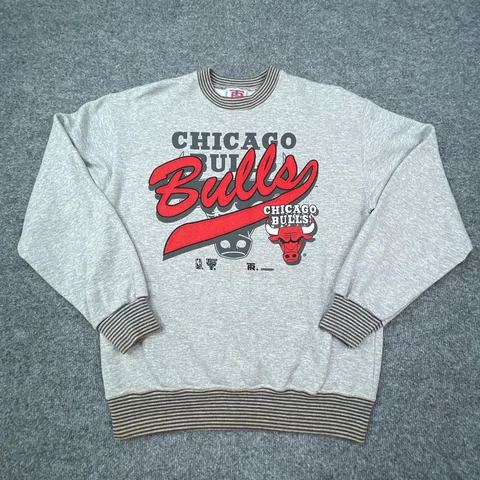 Chicago Bulls Sweatshirt Boys XL Gray Logo Print Stitch USA Team Rated Vintage Cover