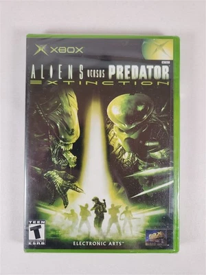 Aliens Versus Predator Extinction - XBox Video Game (Microsoft, 2003) - Image 1 of 4