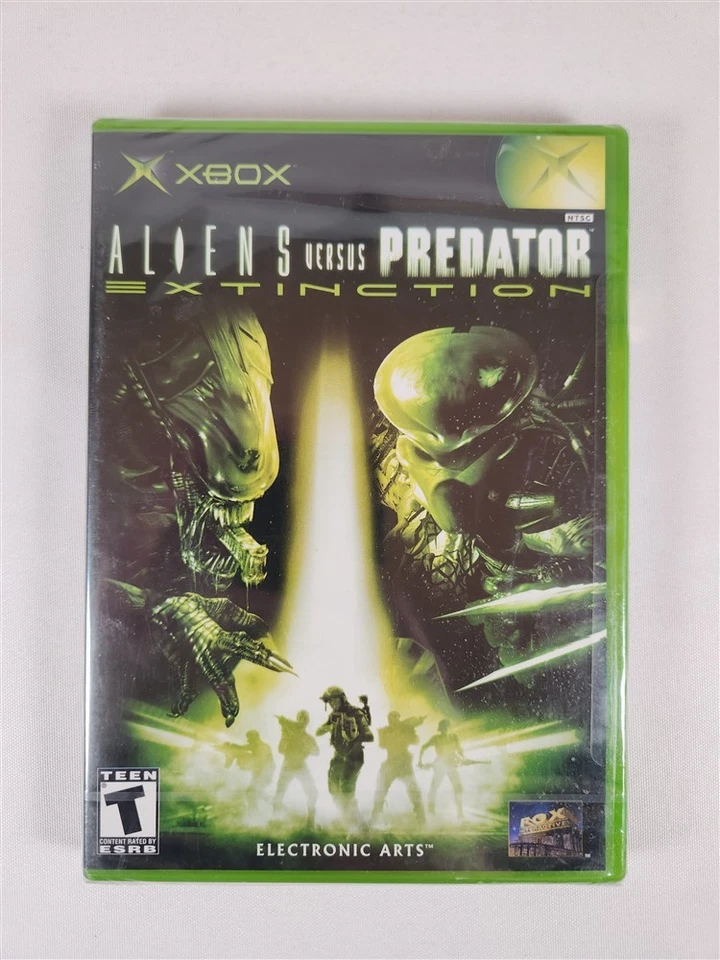 Aliens Versus Predator Extinction - XBox Video Game (Microsoft, 2003) - Image 1 of 4