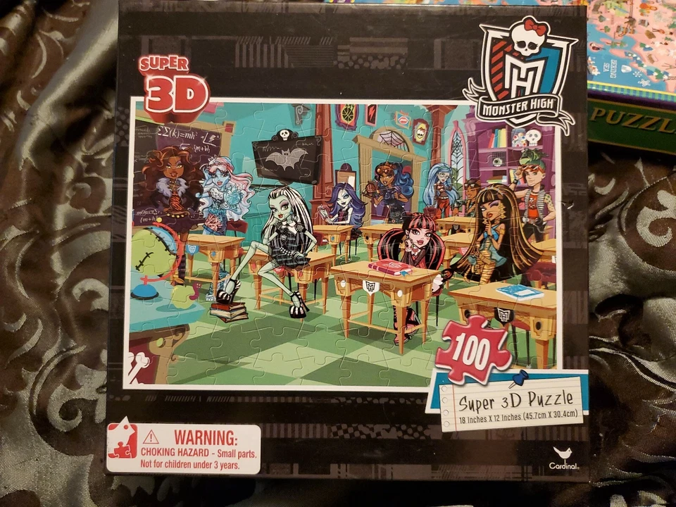 Quebra-cabeça lenticular Monster High Super 3D 12x18 100 peças - Imagem 1 de 4