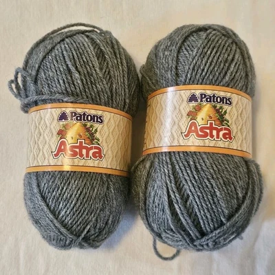 Lote 2 madejas Patones Astra #3 DK Hilo #2729 Gris Medio Acrílico 178 yd/ea Foto 1 de 4