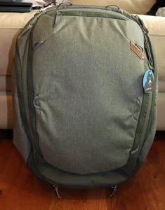 Mochila de viaje Peak Design 45L nueva con etiquetas ¡¡Precio de venta sugerido por el fabricante $299!!! - Imagen 1 de 23