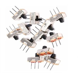 50 Pz. MICRO INTERRUTTORE DEVIATORE A SLITTA SCORRIMENTO 3 pin 2 posizioni c.s. - Foto 1 di 4