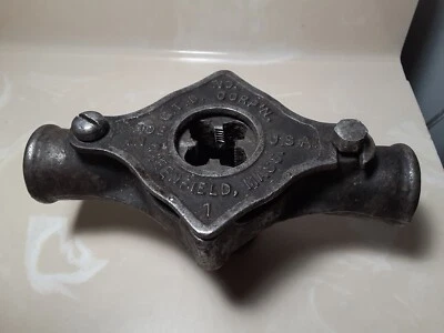 Antigo G.T.D. Roscador de cachimbo Corp'n No.1 Greenfield, massa. com cortador de palhetas Pat 1902 - Imagem 1 de 4