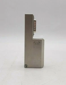 Allen Bradley 2090-K6CK Motor Feedback Connector  - Picture 1 of 3