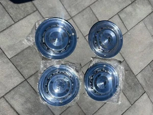  1950 ford crestliner hubcaps hot rod custom flathead ford CRESTLINE Victoria  - Picture 1 of 7