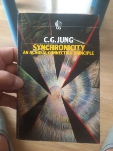 Synchronicity: An Acausal Connecting Principle by C. G. Jung (Paperback, 1985) - Picture 1 of 2