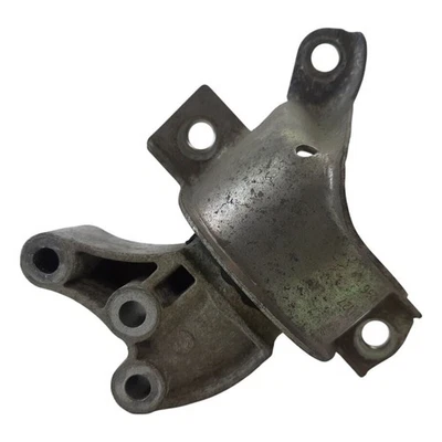 FIAT 500 Lounge 2019 Engine Mount - Image 1 of 4