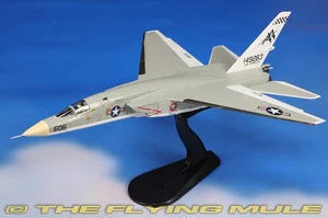 Hobby Master 1:72 RA-5C Vigilante USN RVAH-11 Checkertails AA606 - Picture 1 of 8