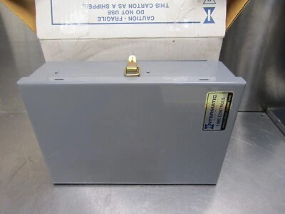 Intermatic T7801B8 Seven Day Dial Time Switch - Image 1 of 4