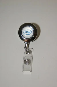 Intel einziehbarer Ausweis/Abzeichen/Gesichtsmaske Clip Halter mit Clip - Bild 1 von 2