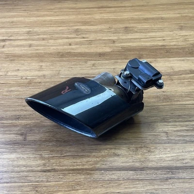 2017-2020 Audi RS5 Rear Right Side Exhaust Muffler Tail Pipe Cover OEM *NOTE* - Image 1 of 4