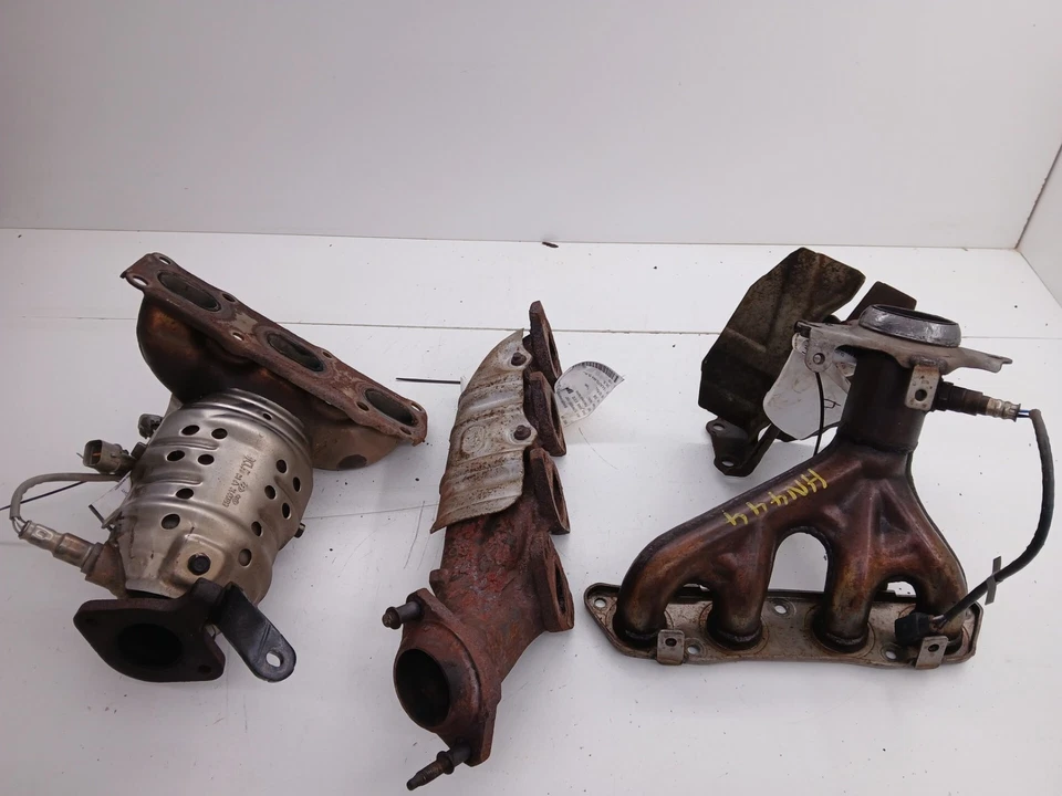 Colector de escape Toyota Prius 2010-2018 129 k millas OEM Foto 1 de 1