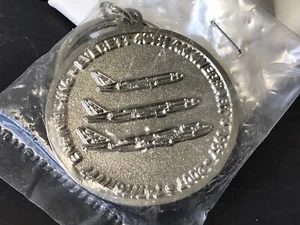 Boeing Engineering-Everett-40th Anniversary 1967- 2007 "747-767- 777" Key Chain - Bild 1 von 5