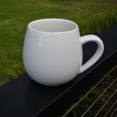 Robert Gordon Australia Pottery Hug Me 400ml Coffee Tea Mug *Cream Colour - image 1 of 4