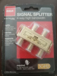 RCA ~  DH44SP Signal Splitter 4-way High Bandwidth, 2.4GHz - Picture 1 of 5